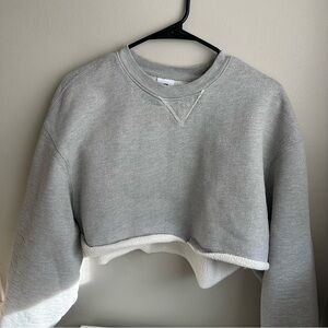 Akimbo club cropped cotton crewneck large